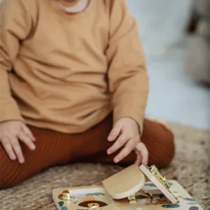 Planche de motricité Serrure et verrou « Safari »