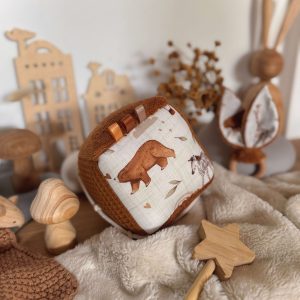 Cube d'éveil / Lihello