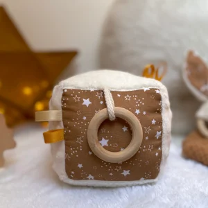 Cube d'éveil - Etoiles Dorées