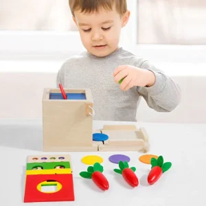 Cube d'activité en bois