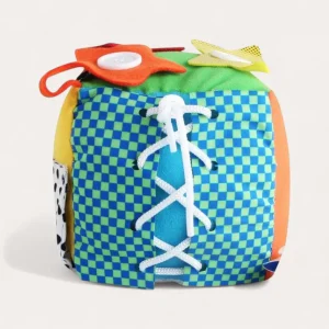 Cube Montessori Fermeture